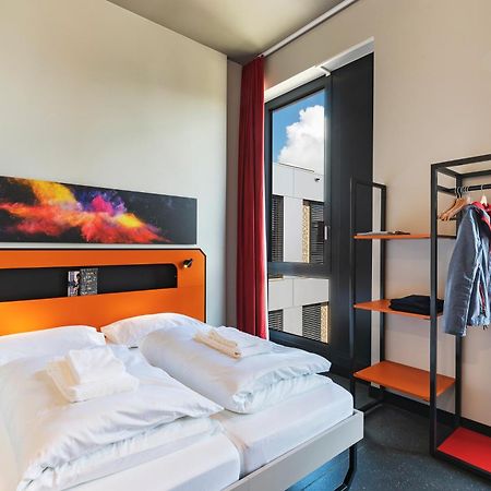 Meininger Hotel Geneve Centre Charmilles Eksteriør billede